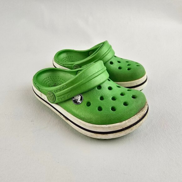 Crocs Classic Clog Kids Green Size C4 C5 Slip On Sandals Comfort Shoes Toddler - Picture 1 of 9